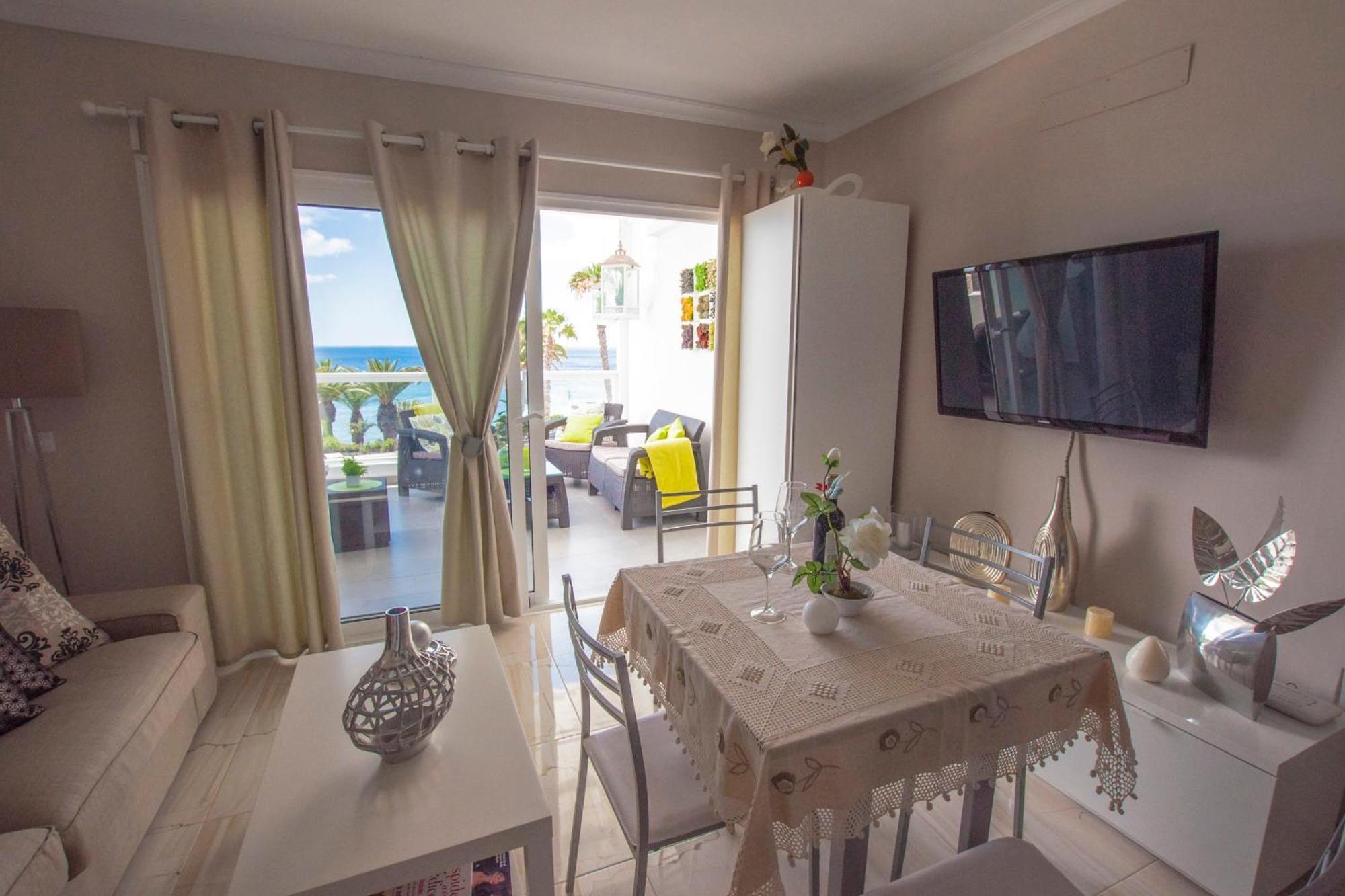 Casa Oceano On The Front Line With Amazing Sea Views Apartment Puerto del Carmen  Bagian luar foto